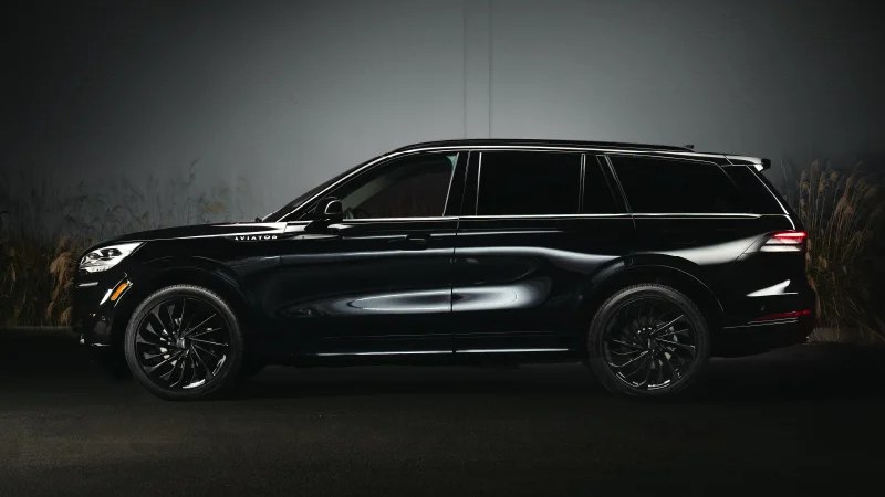 LINCOLN AVIATOR